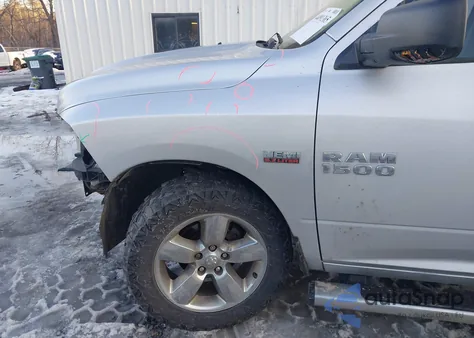 2016 Ram 1500 Big Horn z USA, uszkodzony, nr VIN 3C6RR7LT3GG271062